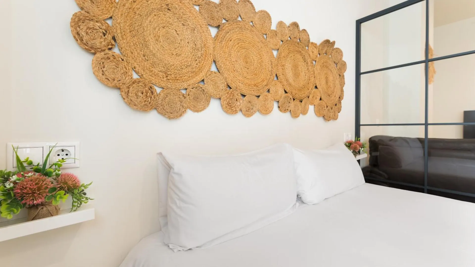 Appartamento Wintowinrentals Hideaway Loft With Style In Málaga
